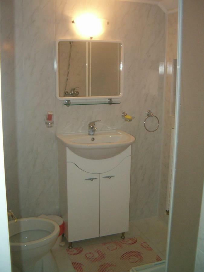 Casa Alexandru Hotel อาซูกา ภายนอก รูปภาพ